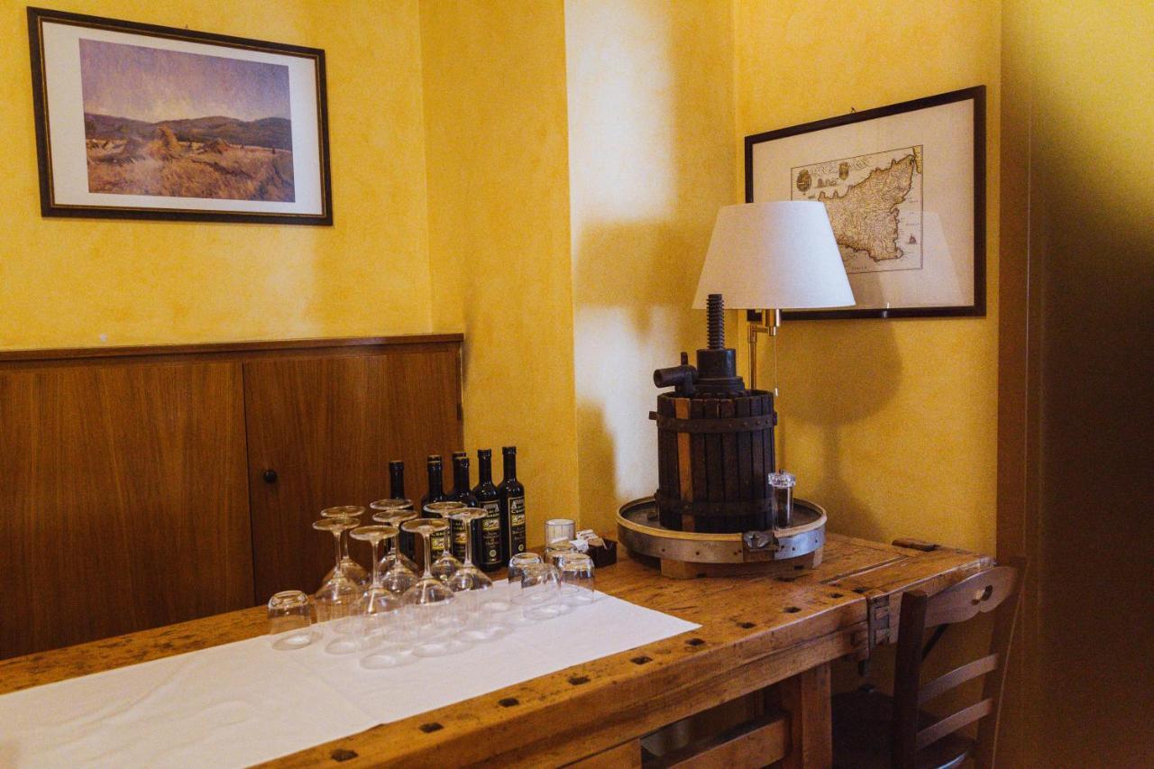 Albergo Montenegro مانياغو المظهر الخارجي الصورة