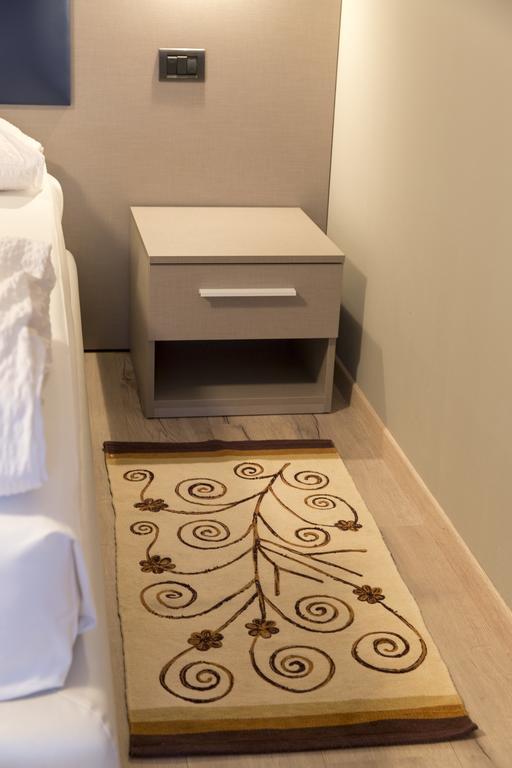 Albergo Montenegro مانياغو المظهر الخارجي الصورة