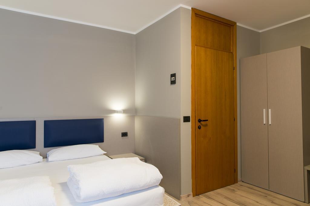 Albergo Montenegro مانياغو المظهر الخارجي الصورة