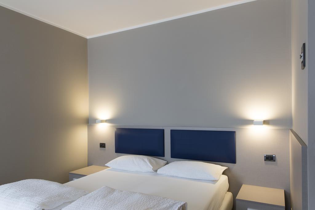 Albergo Montenegro مانياغو المظهر الخارجي الصورة